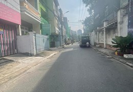 Bán Gấp Căn Quận 1, HXH 6m , Cách Mặt Tiền 100m, Đường Trần Đình Xu