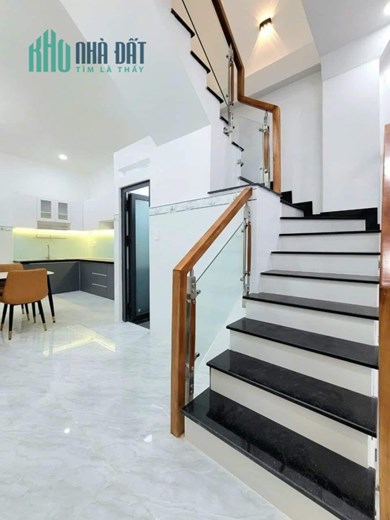 Bán Nhà Nguyễn Văn Công Gò Vấp 40m2 Giá 3 Tỷ 9 Đủ Công Năng