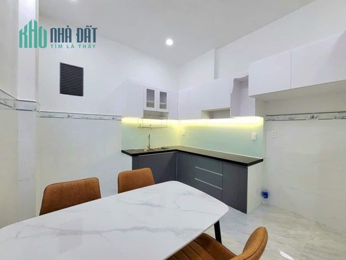 Bán Nhà Nguyễn Văn Công Gò Vấp 40m2 Giá 3 Tỷ 9 Đủ Công Năng