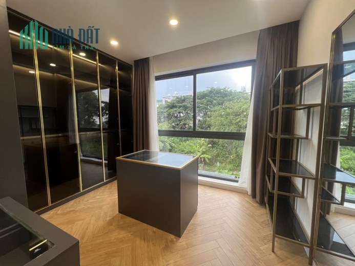 Chính Chủ bán nhà đường Huỳnh Tấn Phát ôtô tận nhà , có thang máy ,giá cực tốt chỉ 6 tỷ 500
