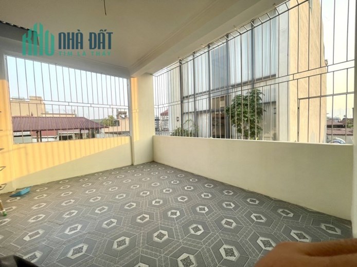Bán gấp nhà phố Hoàng Văn Thái, Thanh Xuân. 50m2 x 5 Tầng. MT 5m. PHÂN LÔ. GARA. HƠN 9 TỶ.