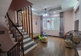 Giảm giá. Bán gấp nhà phố Cầu Am, Vạn Phúc, Hà Đông. 35m2 x 4T. MT 4.5m. NHÀ ĐẸP. GẦN PHỐ. 3 Tỷ 9.