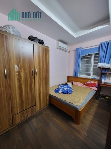 Giảm giá. Bán gấp nhà phố Cầu Am, Vạn Phúc, Hà Đông. 35m2 x 4T. MT 4.5m. NHÀ ĐẸP. GẦN PHỐ. 3 Tỷ 9.