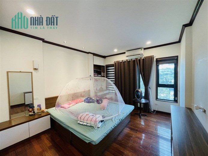 Bán Nhà Phố Thụy Khuê Quận Tây Hồ. 70m Xây 5 Tầng Nhỉnh 20 Tỷ. Cam Kết Ảnh Thật Mô Tả Chính Xác.
