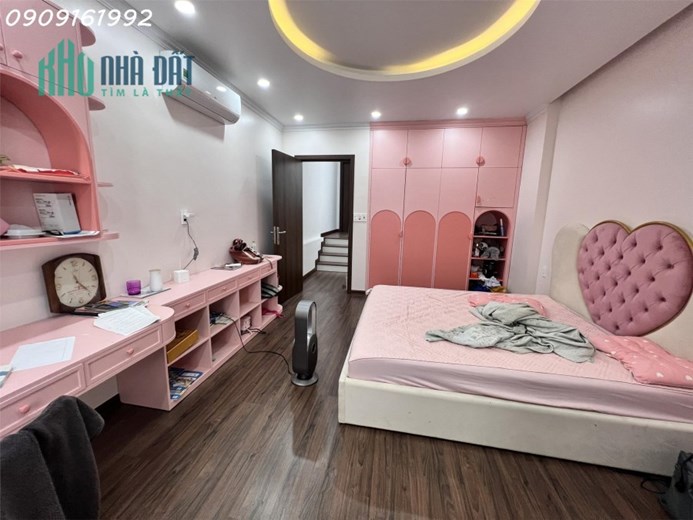 Nhà mặt đường khu Quán Nam độc lập sân cổng 86m2 chỉ 6,6 tỷ