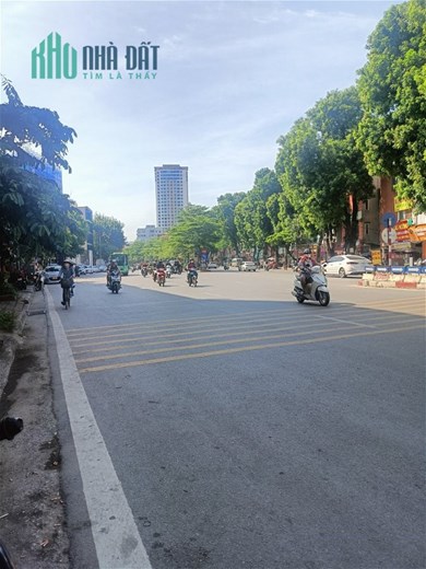 Bán Nhà Mặt Phố Đường Láng Quận Đống Đa. 74m Mặt Tiền 7.1m Nhỉnh 18 Tỷ. Cam Kết Ảnh Thật Mô Tả