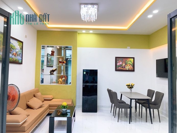 Bán nhà 2 tầng gần đường Bến Cá , Nha Trang chỉ 1 tỷ 850 triệu