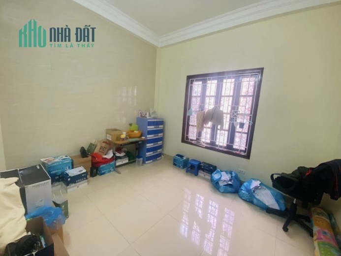 PHÂN LÔ TÔN ĐỨC THẮNG ĐỐNG ĐA 55M, 5T, MT 4M, VỈA HÈ OTO TRÁNH, KINH DOANH, NHỈNH 10 TỶ. 0937651883.