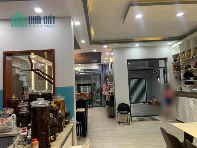 CĂN BIỆT THỰ VIP DUY NHẤT TRONG KHU BIỆT THỰ TẤN TRƯỜNG -PHƯỜNG PHÚ THUẬN QUẬN 7