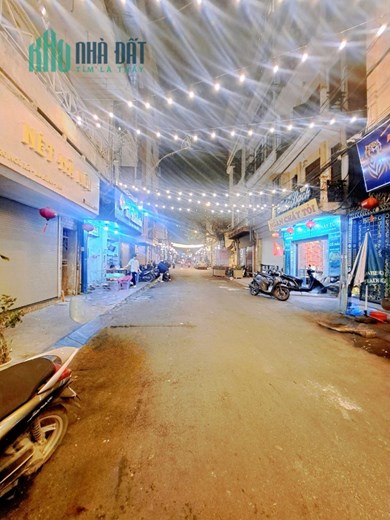 NÓNG MỚI 09 2628 5559 Bán nhà mặt phố Ngũ Xã 85m², 2 tầng, MT 5.1m, giá 37 tỷ Ba Đình