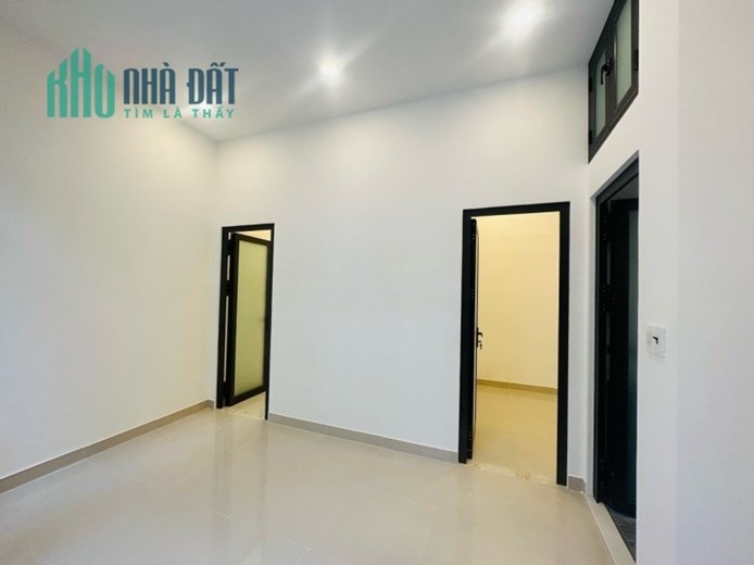 bán gấp nhà ngang 5m Đường Tú Mỡ, Phường 7, Quận Gò Vấp