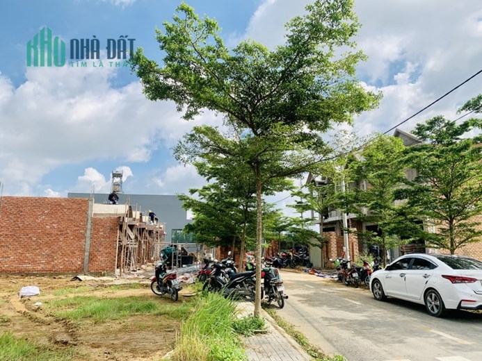 Đất Thổ Cư giữa Sân Bay Biên Hoà và Cầu Bạch Đằng 2. Lh:0961221107.