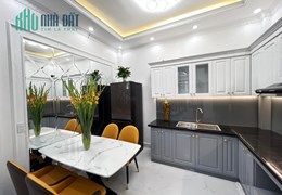 Bán nhà Văn Quán đường Nguyễn Khuyến, vị trí vàng, 40m2, 5.5 tỷ