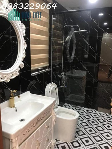 DUY NHẤT 1 CĂN - MẶT PHỐ, 7 tầng THANG MÁY, OTO tránh, 5.45 tỷ, KD/VP.