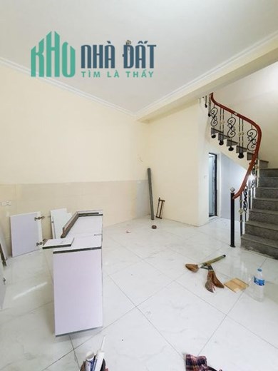 Bán nhà Đại Đồng 36m 5 ngủ ở hoặc cho thuê chỉ 3.1 tỷ giá thương lượng
