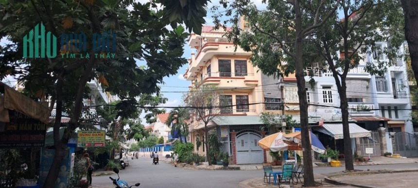 NHÀ MẶT TIỀN CÔNG VIÊN PHƯỚC BÌNH Q9 - THỦ ĐỨC. 🔸️MẶT TIỀN KINH DOANH 64 m2  Nhỉnh 9 tỷ.