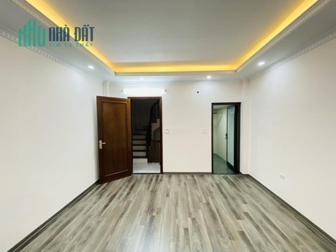 BÁN NHÀ PHÂN LÔ OTO VÀO NHÀ 2 THOÁNG MT KHỦNG PHÙNG CHÍ KIÊN VIP CẦU GIẤY CHỈ 9,8 TỶ