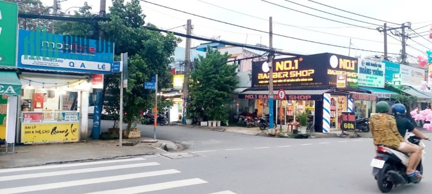 Cần Bán  - Vị Trí đẹp Phước Bình Q9 -TĐ - Đối diện trường học - Kinh Doanh Đa Nghành - Nhỉnh 9 tỷ.