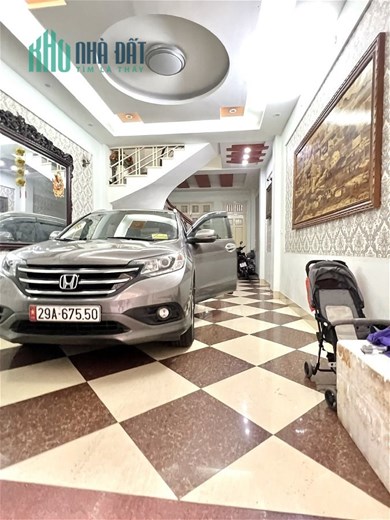 Bán Nhà Phân Lô Phố Trần Quốc Hoàn Quận Cầu Giấy. 45m Xây 6 Tầng Nhỉnh 12 Tỷ. Cam Kết Ảnh Thật Mô