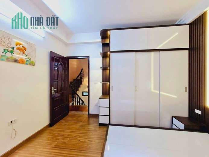 CỰC HIẾM NHÀ MỚI LÊ QUANG ĐẠO, PHÚ ĐÔ, NAM TỪ LIÊM DT 35M * 5 TẦNG *MT3.5M GIÁ 3.62 TỶ CÓ TL