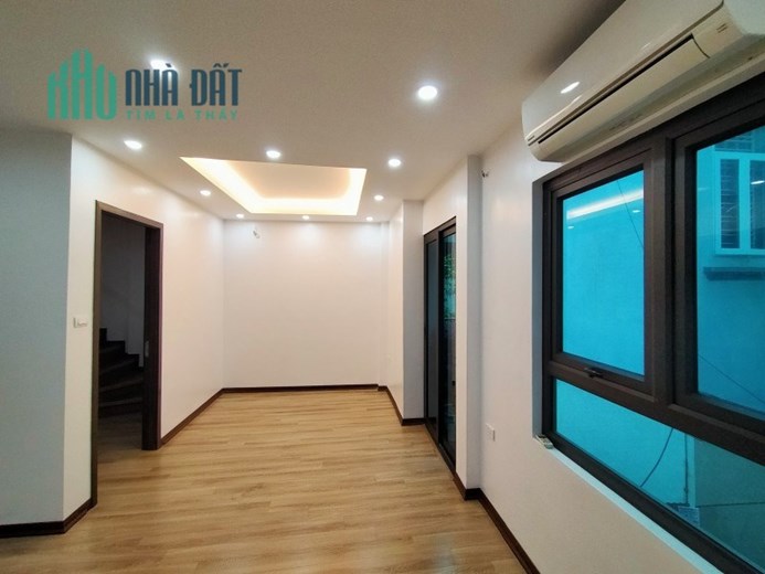 NHÀ ĐẸP NGÔ GIA TỰ - NGÕ NÔNG GẦN Ô TÔ - 20M Ô TÔ TRÁNH - TIỆN ÍCH NGẬP TRÀN