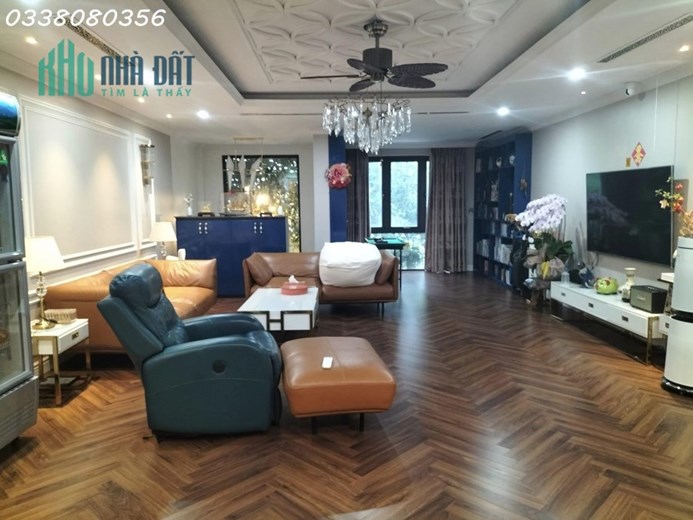 Bán biệt thự nhà vườn Imperial Garden Nguyễn Tuân, DTSD 150m2, MT 10m. Giá tốt.