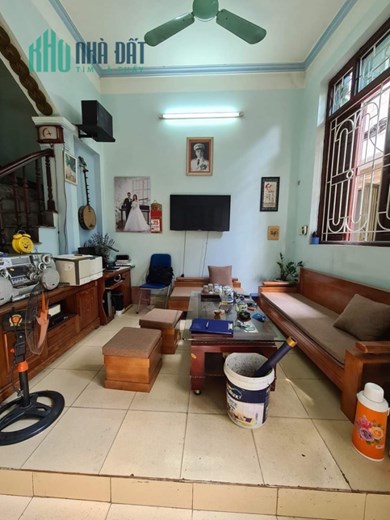 Bán nhà Mậu Lương 40m, 3 tầng, mặt tiền 4.7m, ngõ rộng, gần phố nhỉnh 3 tỷ