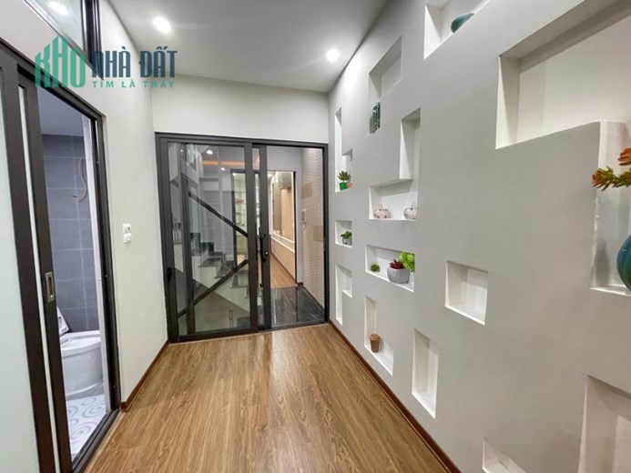 NHÀ ĐẸP NGUYỄN VĂN CỪ - NGỌC LÂM - LONG BIÊN - 75M - 4 TẦNG - FULL NỘI THẤT - 7,85 TỶ - GẦN TÂM ANH