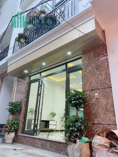 Dòng tiền 300tr / năm , nhà phố Trương Định 45m2-5 tầng ,Mt rộng gia chỉ 4 tỷ 8 . LH 0987136162