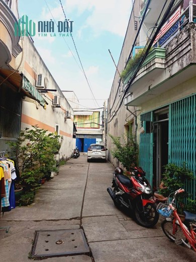 Hẻm ôtô 5m sát Tân Hòa Đông Bình Tân 2 tầng đúc 43m2 chưa tới 3 tỷ.