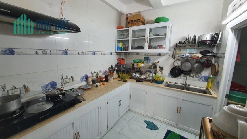 Hẻm ôtô 5m sát Tân Hòa Đông Bình Tân 2 tầng đúc 43m2 chưa tới 3 tỷ.