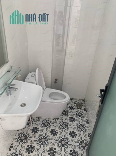 Cho thuê nguyên tòa nhà mặt tiền Nguyễn Văn Trỗi, P.8, Phú Nhuận, một trệt, 7 lầu, chuồng cu