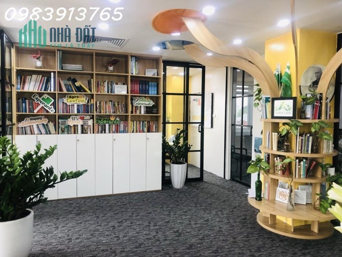 Cho Thuê Văn Phòng Phố Bà Triệu 130m2, 150m2 - 27tr/tháng