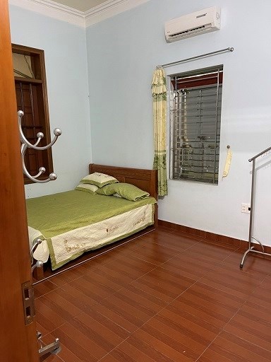 Chính chủ  có hai căn nhà riêng cần cho thuê lâu  dài!gia đình hoặc một nhóm-địa chỉ ở thôn đông