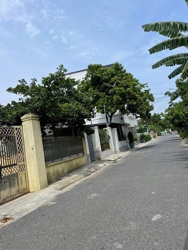 Chính chủ  có hai căn nhà riêng cần cho thuê lâu  dài!gia đình hoặc một nhóm-địa chỉ ở thôn đông