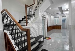 🔥 Nhà siêu đẹp 2 mặt tiền sát chợ Phạm Văn Hai - 3 tầng 4PN - hẻm 7m thông