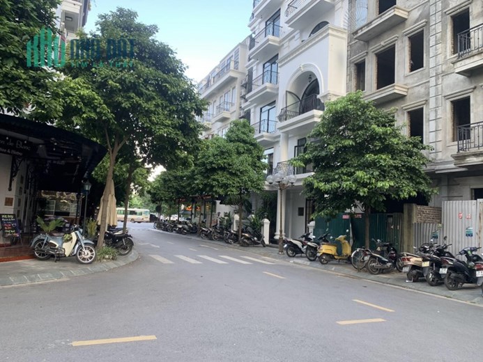 SIÊU PHẨM LIỀN KỀ LÔ GÓC LONG BIÊN 76M x 5TẦNG, MẶT TIỀN 6M, VỈA HÈ, ÔTÔ DỪNG ĐỖ, KINH DOANH NGÀY