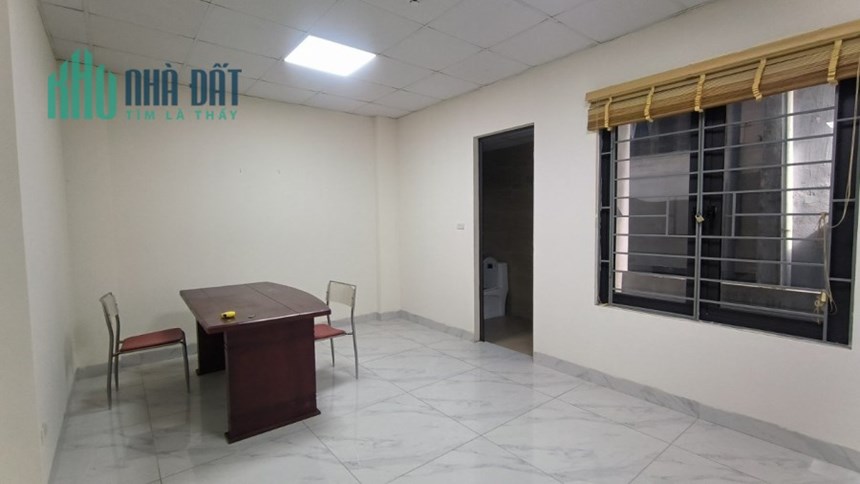 Cho thuê văn phòng 151 Vương Thừa Vũ, Thanh Xuân - gần Ngã Tư Sở - sdt 0915682199 (Hồng)