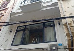 Phân lô Cầu Giấy 40m2 5 tầng Gara oto giá 11 tỷ 5
