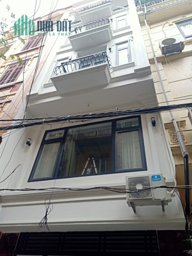 Phân lô Cầu Giấy 40m2 5 tầng Gara oto giá 11 tỷ 5