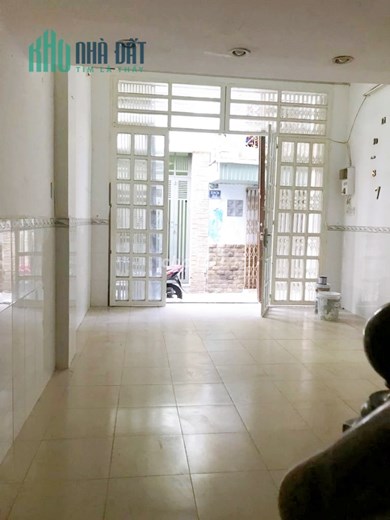 💥Nhà 1 lầu cách mặt tiền Âu Cơ 100m - 2 phòng ngủ - 8.5 triệu