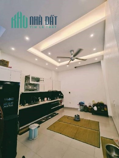 Bán liền kề Mậu Lương 50m2, 5 tầng, mặt tiền 4m
Nhà phân lô, vỉa hè, đường ô tô tránh nhỉnh 7 tỷ