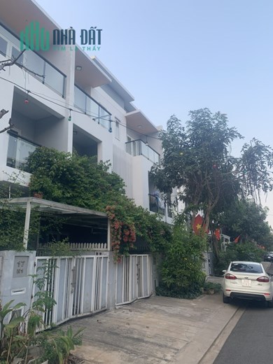 CHO THUÊ NHÀ KHU KHANG ĐIỀN, QUẬN 9, FULL NỘI THẤT, FULL TIỆN ÍCH DỊCH VỤ - 12.5 TR. THÁNG
