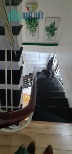NHÀ ĐẸP PHỐ BỒ ĐỀ – DÂN XÂY NHÀ ĐẸP Ở NGAY TẶNG TOÀN BỘ NỘI THẤT – TIỆN ÍCH BẠT