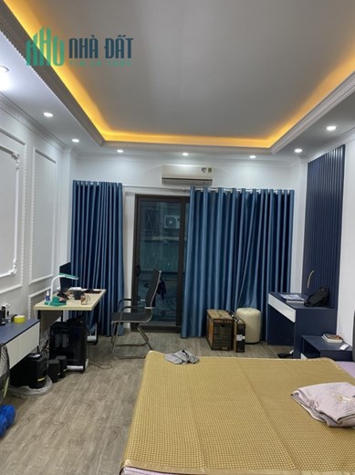 Bán nhà đường 19/5, Văn Quán, Hà Đông. 40m2 x 5 Tầng. NHÀ ĐẸP, GẦN PHỐ. Nhỉnh 6 Tỷ.
