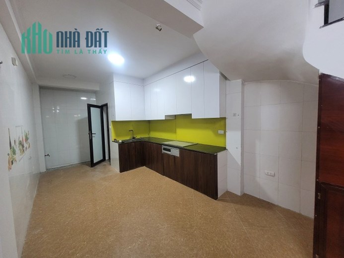 Bán nhà Định Công, Hoàng Mai. 45m2 x 5 Tầng. NGÕ NÔNG. SÁT PHỐ. 2 THOÁNG. Nhỉnh 5 Tỷ.