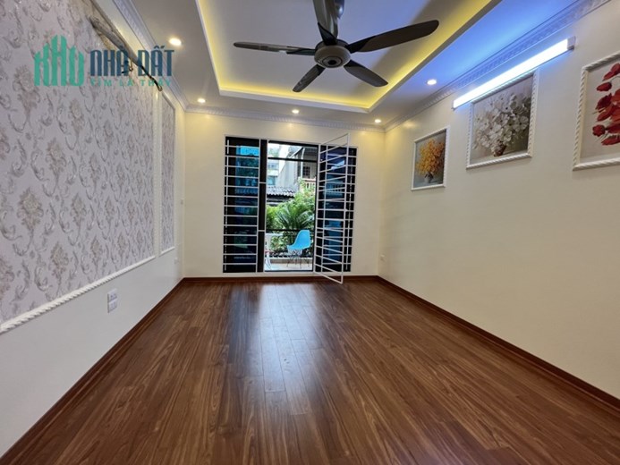 Siêu phẩm! Bán nhà Nguyễn An Ninh Hai Bà Trưng mới đẹp thoáng ở ngay 55M 5T 4PN sát ô tô giá chỉ