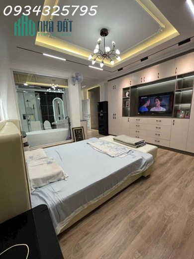 Cho thuê nhà Hẻm 10m Bình Lợi, DT 5x20m, 4 lầu, 4PN, 5WC, giá 30 triệu.