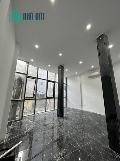 Chính chủ cho thuê nhà mặt phố Hàng Bún, Hoàn Kiếm DT48m2x4 tầng Giá 35tr/th Lh 0913743451