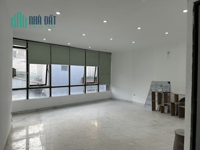 Chính chủ cho thuê nhà mặt phố Hàng Bún, Hoàn Kiếm DT48m2x4 tầng Giá 35tr/th Lh 0913743451
